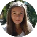 Profielfoto van Emma, reviewer van Vaarschool Het Kompas
